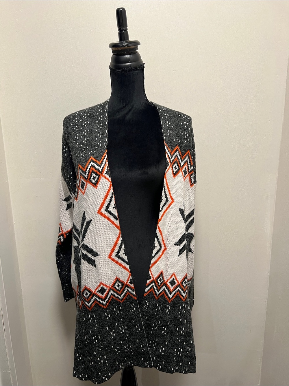 Love By Design Black White & Orange Aztec design Open-Front Cardigan Size L